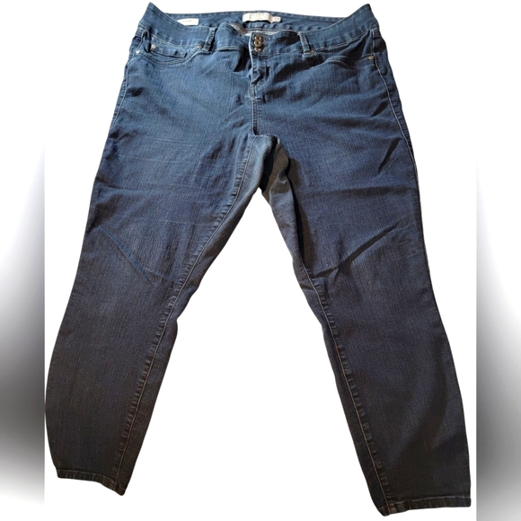 Torrid Blue Skinny Jeans - Jeggings - Picture 1 of 5